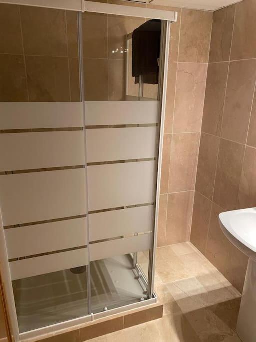 Central Estepona 3 Bed Apt With Pool And Parking Extérieur photo