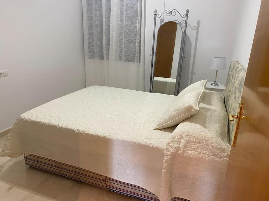 Central Estepona 3 Bed Apt With Pool And Parking Extérieur photo