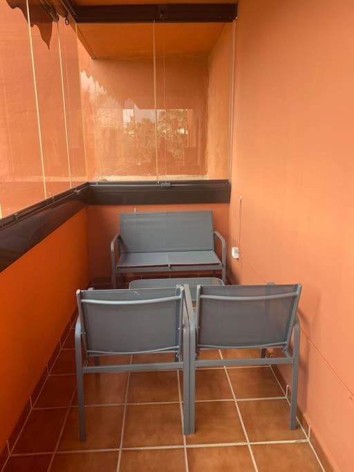 Central Estepona 3 Bed Apt With Pool And Parking Extérieur photo